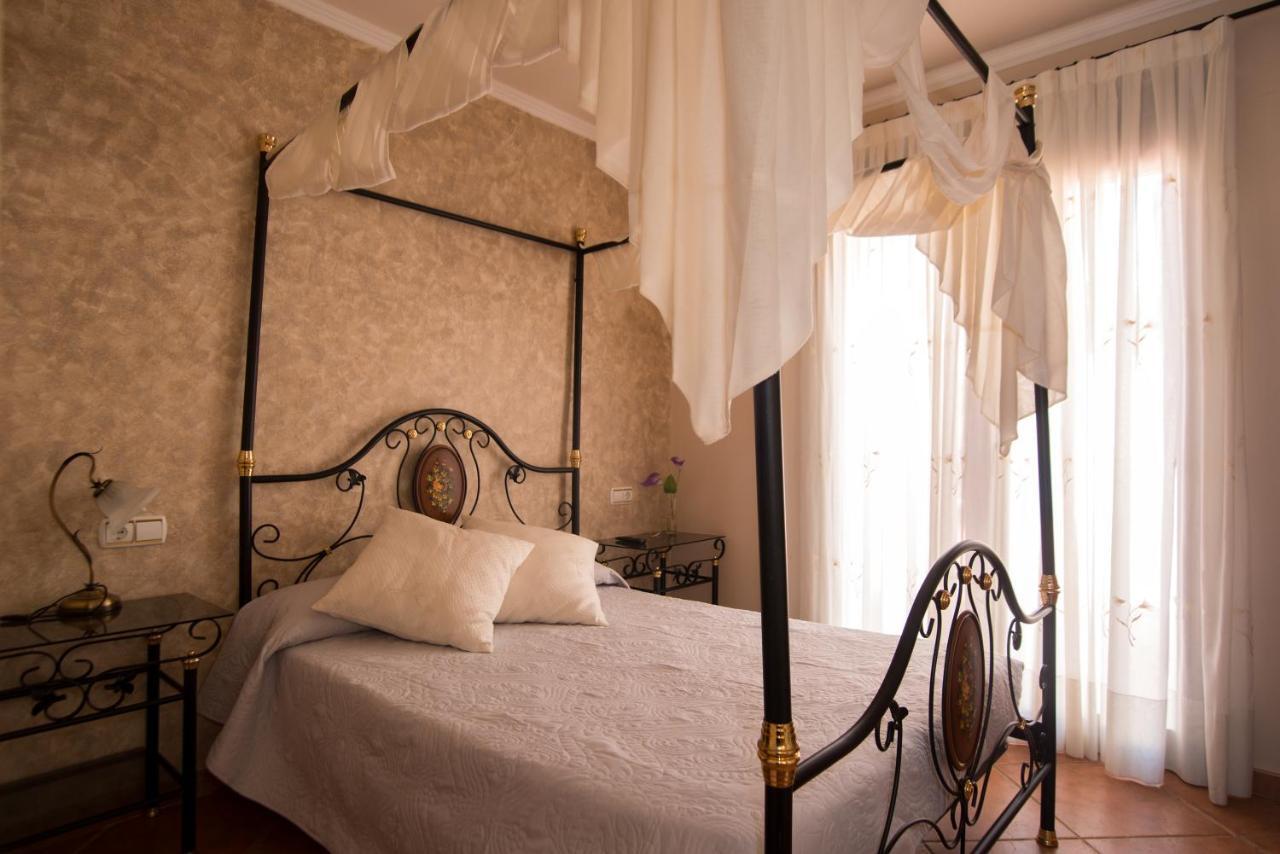 Ca L'Angels Hotel Prat de Comte Kültér fotó